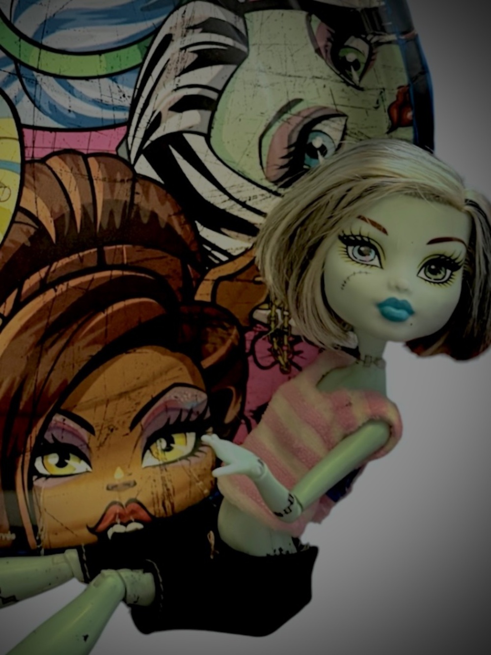 Monster High-Frankie Stein Skull Shores 2012 edition